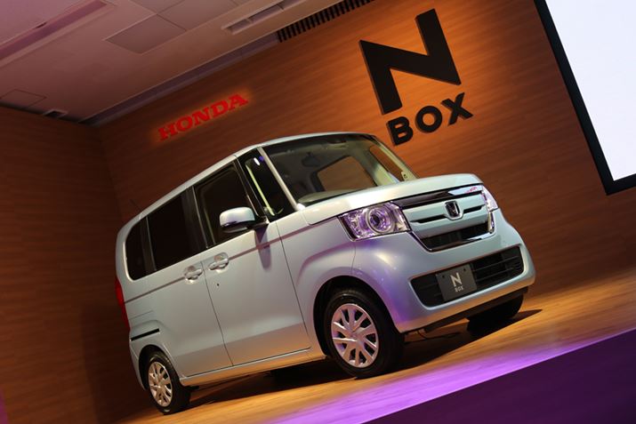 �z���_�uN-BOX�v