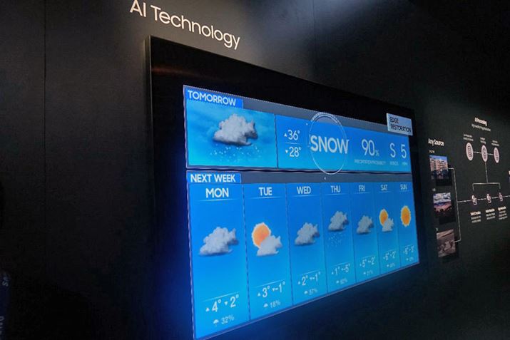 �T���X����8K�Ή���AI�Z�p���f��