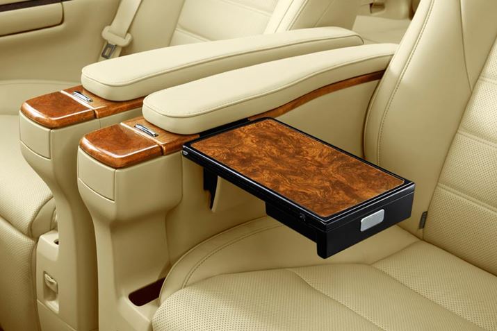 Executive Loungep ^A[Xg+i[e[ui摜̓}Ci[`FWOj