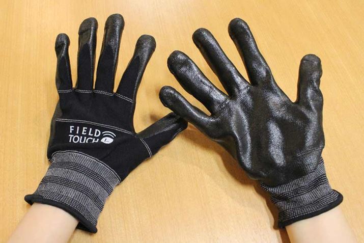 ̍bij̓iCfނ̔wŁÂЂiEj̓jgSŃR[eBO