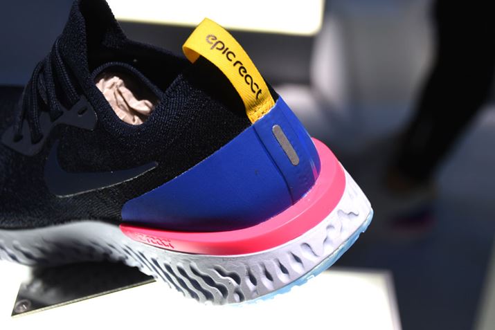 Ƃɂ́Au[̐np[cƃsÑq[JE^[𓋍ڂA萫m