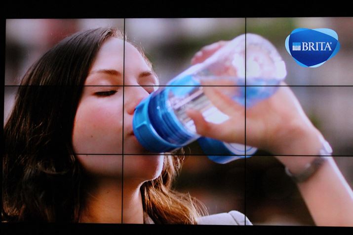 vX`bNfill&góA{̂̌Xƌ̋z͂Őގdg݂ɂȂĂ܂