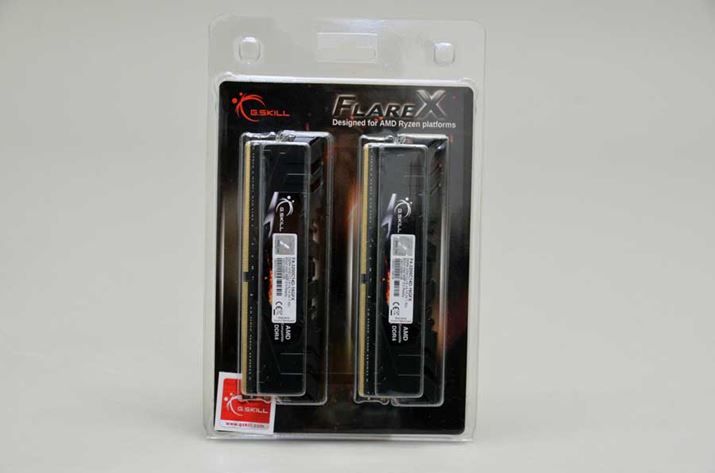 r[YLbgɓĂ[́AG.SkilluF4-3200C14Q-32GFXv