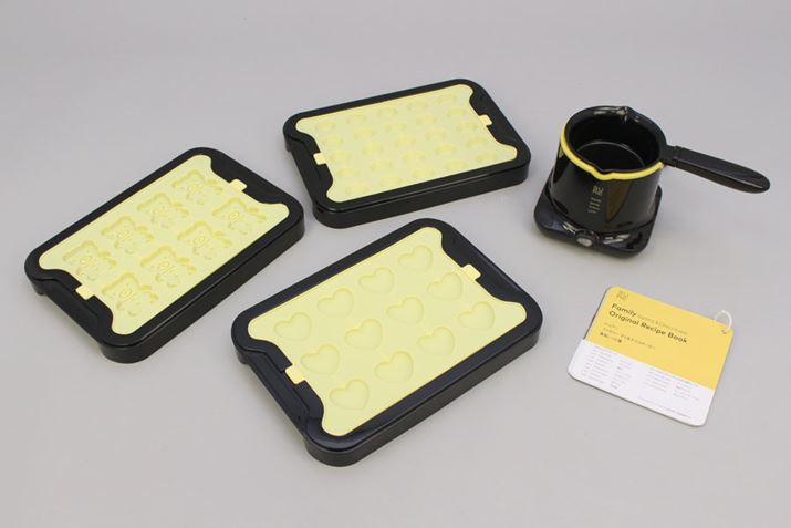 ^̃q[^[Ɛp|bgA3ނ̃VR[higCtjAVsWt܂