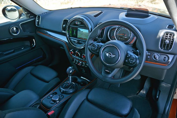 CeA͉~``[tɂ[^[irAgȃXCb`ȂMINI炵t