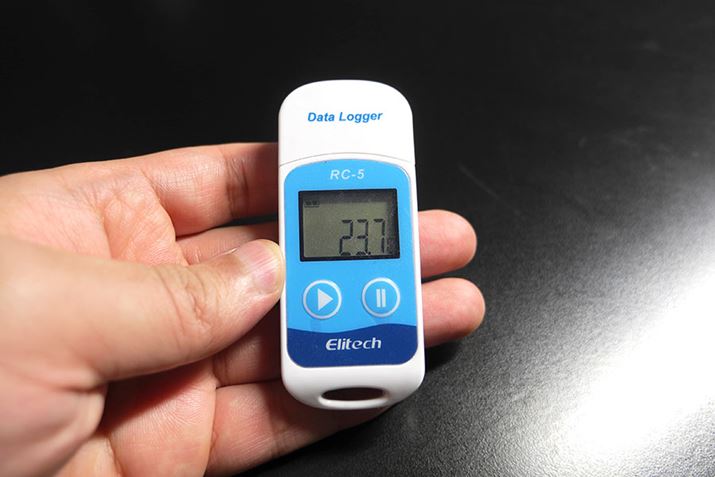 莞ԂƂ̉xIɋL^ĂuxK[ RC-5v 