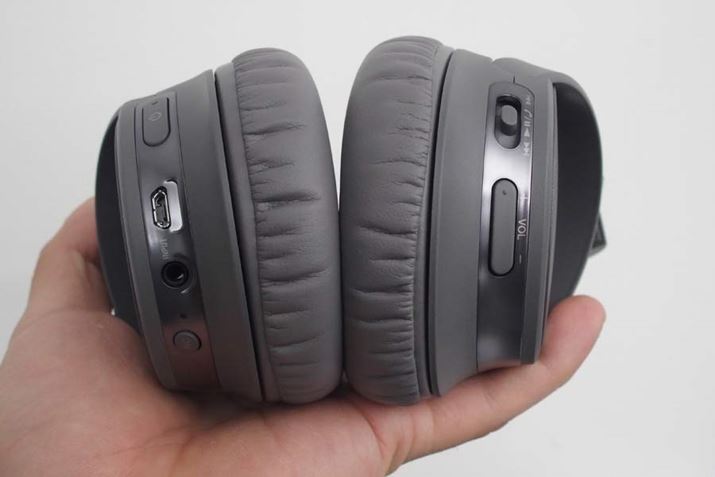 {^C^[tFCX̓nEWOɏW񂳂Ă