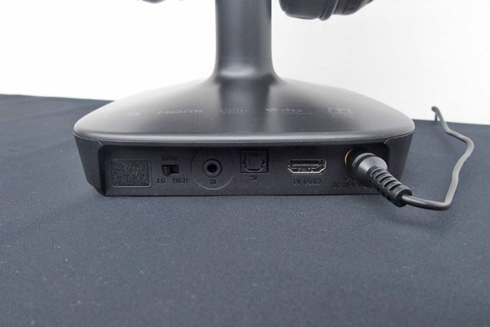 uWH-L600v̖{̔wʂɗpӂĂC^[tFCX