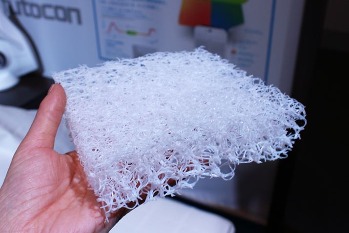 Ƃ͂AGA}bg̓GAXy[T[gpĂ̂ŁA_jɐB邱Ƃ͂Ȃ