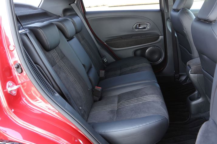 z_ V^uF[ nCubh RSṽAV[g