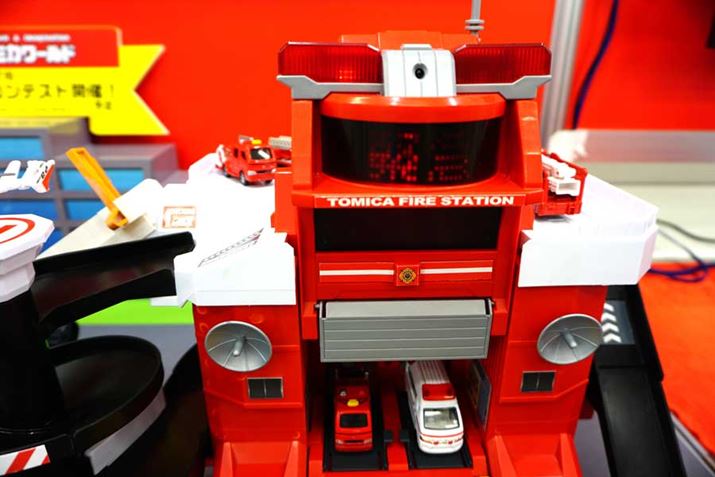 �E�[�[�[�[�[�i�T�C�����j �ً}�`