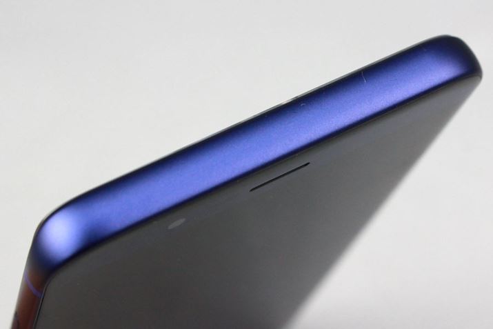 t[ɎgA~fނ́A\ʂɃA}CgH{Aɂ