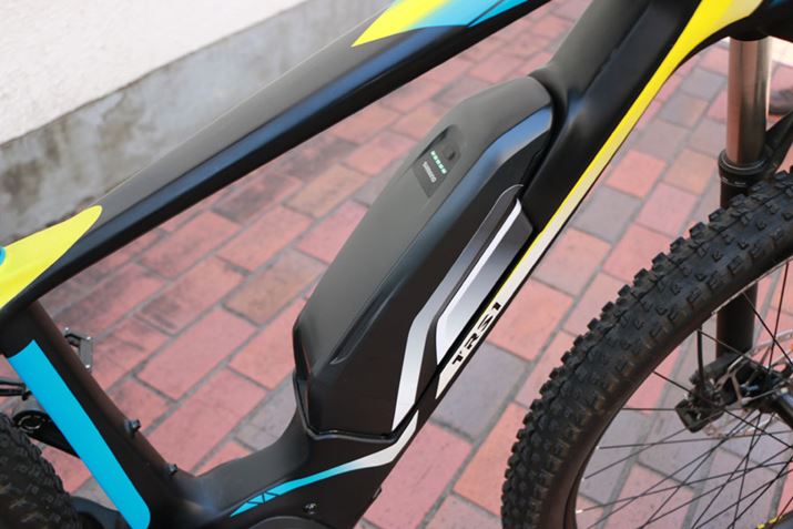 V}m̃obe[̗eʂ36V/14.0AhŁAAVXgő勗140km