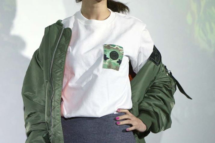 �J���t���[�W�����̋��|�P�b�g�̓A�C�R�X�T�C�Y