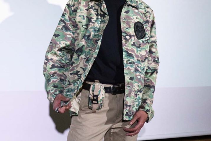 �x���g�Ȃǂɂ��Ă����΁A�A�C�R�X���R���p�N�g���X�^�C���b�V���Ɍg�тł���