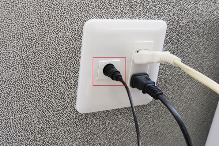 ۂAǂɐݒuĂAei[qɐڑ܂