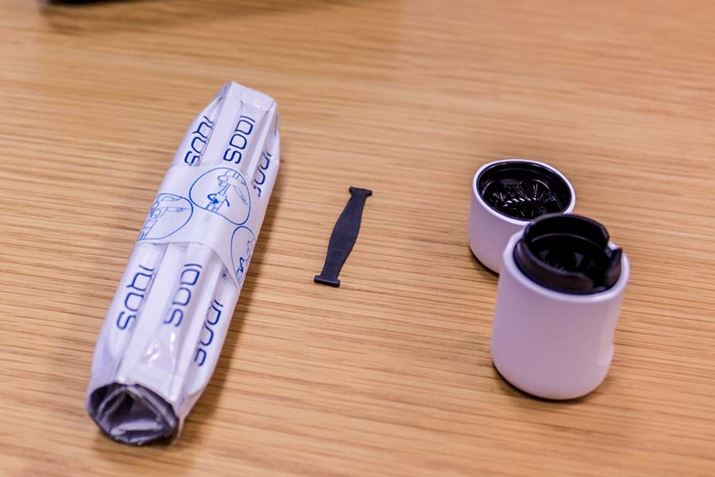 N[jOɈSĎgpł̂́AN[i[̂݁BАȉꍇ͎ȐӔC