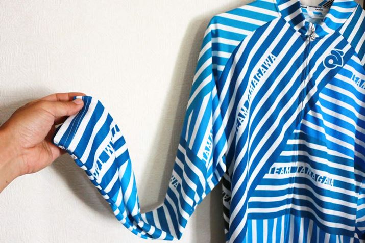 Ă邱Ƃł̗͂Ղ̂ŁAbVfނ̒̃EFA𒅂ق