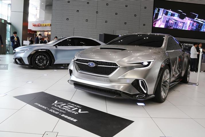 �����E�b����́u�X�o���X�^�[�X�N�G�A�v�ŊJ�Â���Ă���W���C�x���g�uSUBARU DESIGN MUSEUM�v�ɂ�