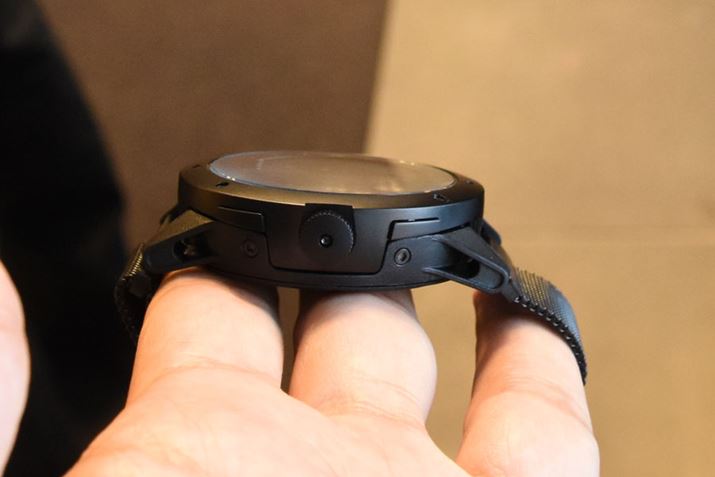 P[X̌12.5mmƁAߔÑX}[gEHb`̒ł͏X