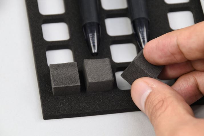 L[u^ubŃAx[XV[g̋󂢂}Xɂ҂Ǝ܂