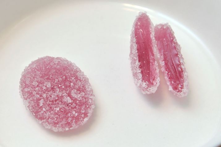 O̓pE_[ɂăhCłA͂ƂB̃nA̔錍Ȃ̂܂