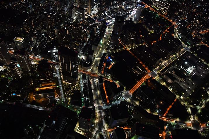 AF-S NIKKOR 24-70mm f/2.8E ED VRA24mmAF3.5A1/125bAISO12800AWBFI[g IoF-0.3EV