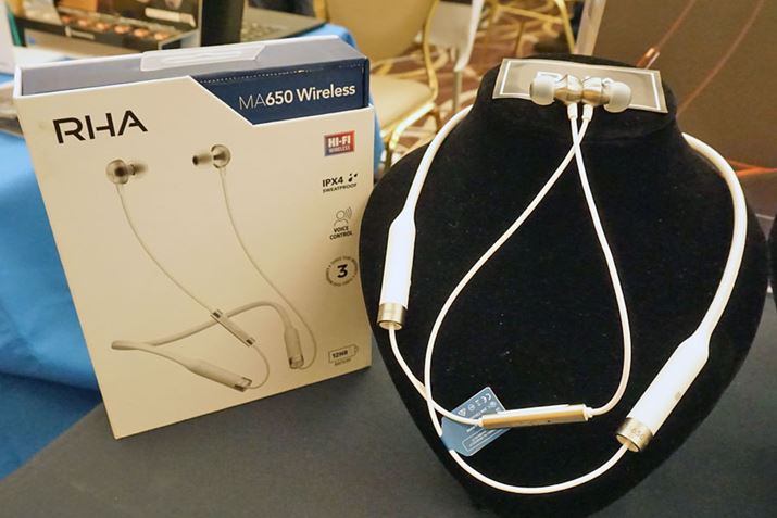 427ɔƂȂRHABluetoothCz̐VFuMA650 Wireless WhitevBi11,900~iōj