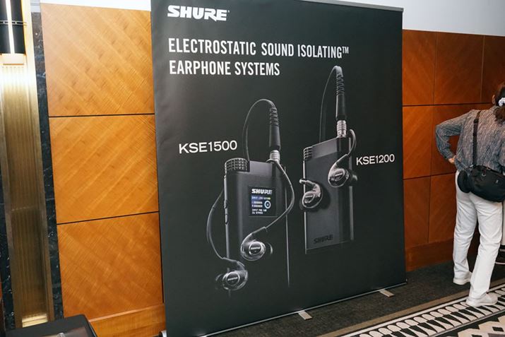 wbhtHՂłƂ傫ȃu[X\ShureBCxgɃRfT[^CzVXeuKSE1200ṽ[hv~AJÂA@𐢊EI