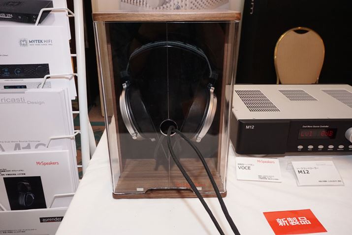 Ód^wbhz̑GłzR{̂ی삷邽߂ɐpP[Xt