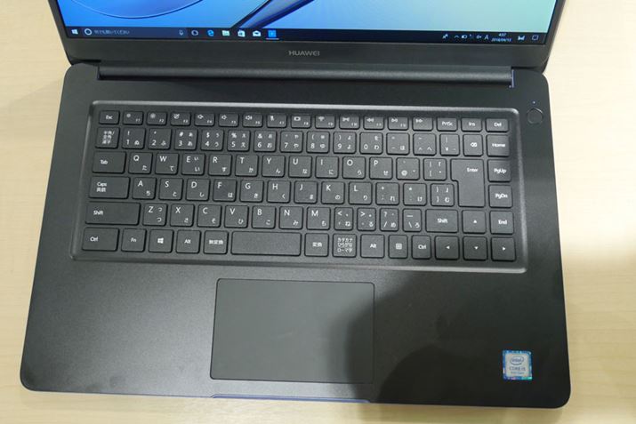 uMateBook DṽL[{[hBE̓d{^́AwF؂ɂ͑ΉĂȂ