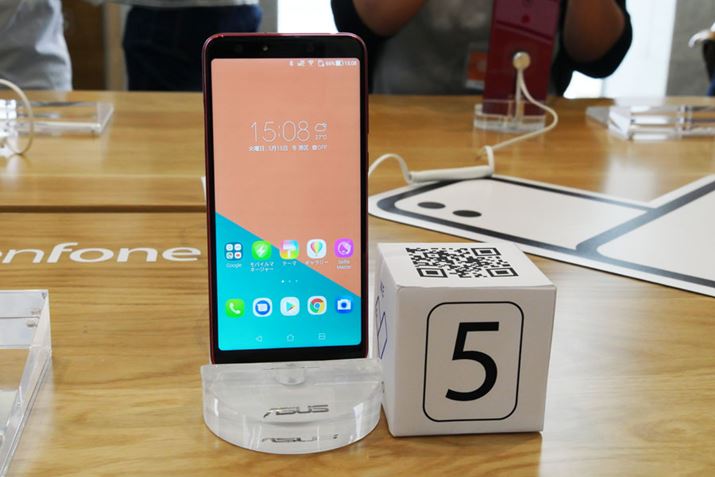 \ꂽ3@̒ōłቿiȁuZenFone 5Qv