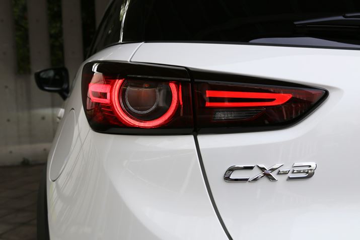 JjJȉ~ƃ[ṽo[gݍ킹Ve[fUC