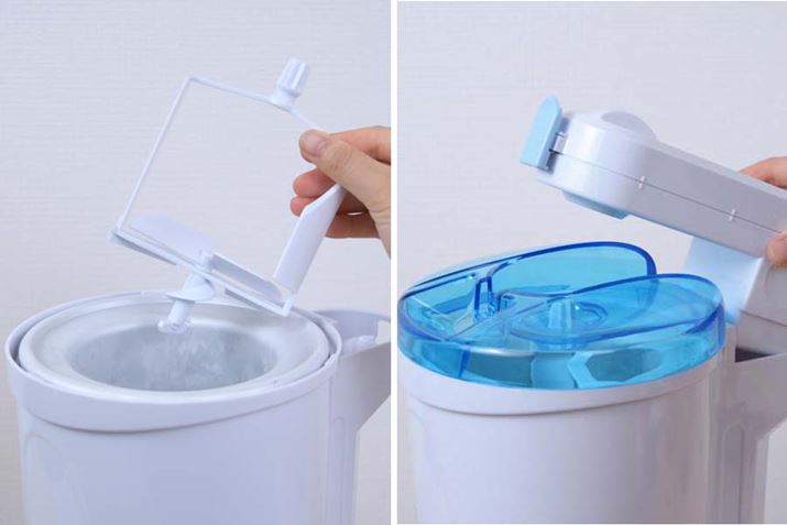 H~e̒ɃZbgAt^߂Ă烂[^[㕔Ɏt