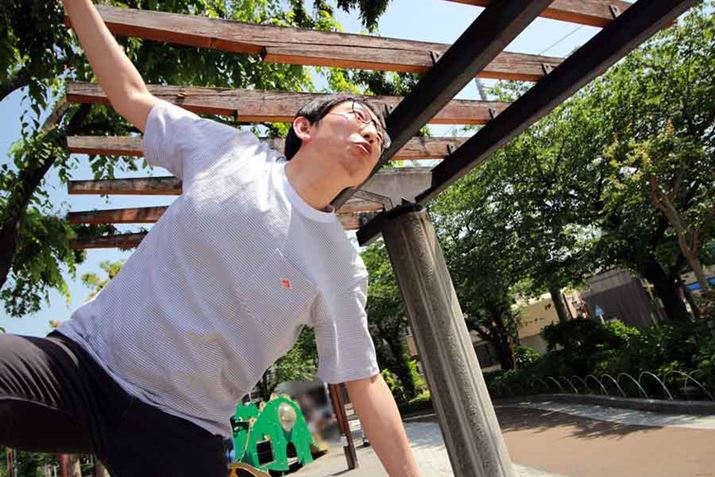 ISO:100@F:4.7@SS:1/320