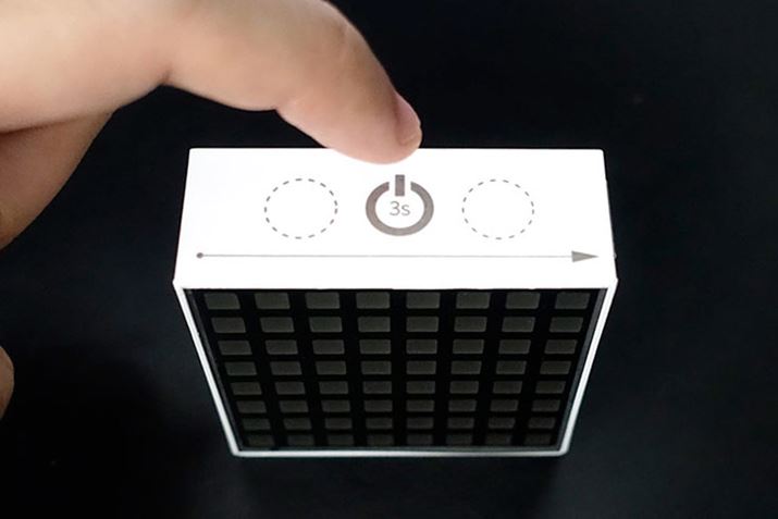 ܂A㕔̐^񒆂̃{^iƌV[j3bԒƁcc