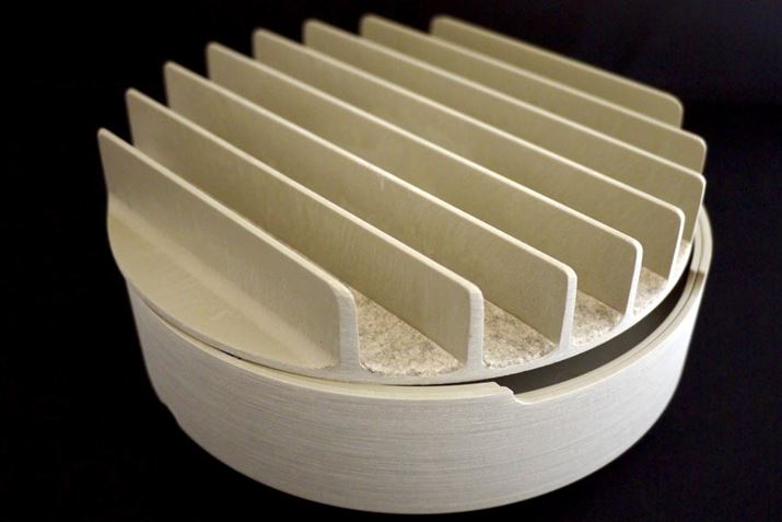 炪̐iB炨M𗧂Ċ|gC݂ł