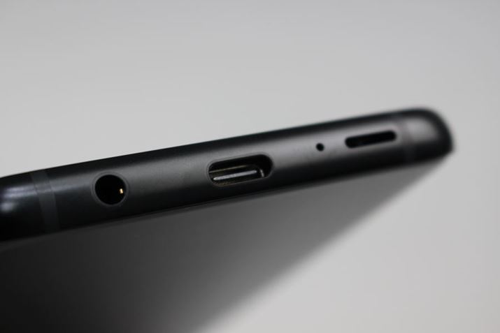 {fBʂɁAUSB Type-C|[gwbhz[q