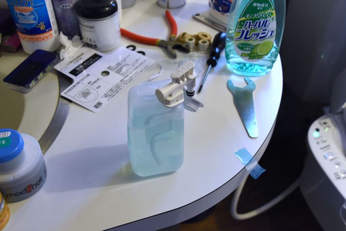 ^񒆂ɂ̂A܃^NB܂Ղ蒍