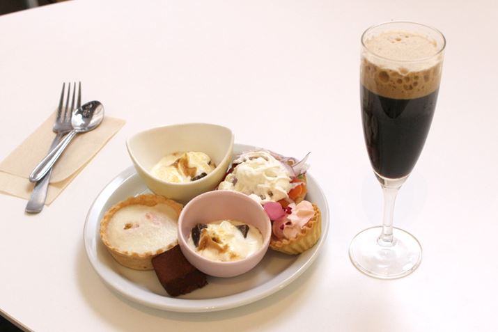 nfB^ɂȂāAw̍OXɂ悤ɂȂ܂BIVɊI