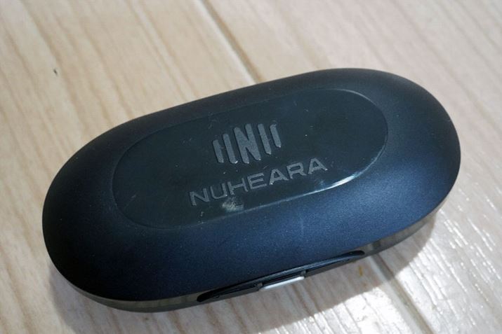 obe[̐pP[X͂啿Bdʂ73.3g