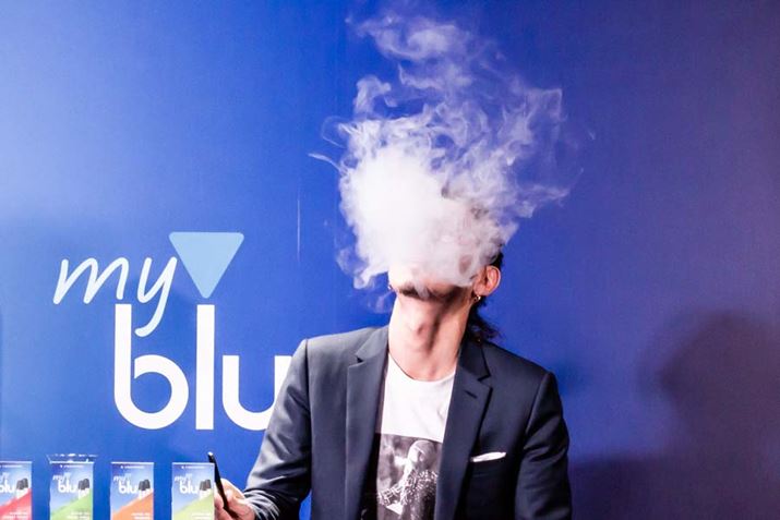 �傫���z�����ނƂ��̂��炢�̏��C�ʁB���̖{�̃T�C�Y�ɂ��Ă͑��߂̕��ނ��낤