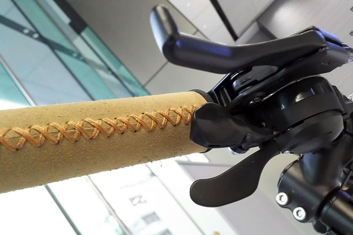 nh͍iȑfނ̗pBSn悭A쐫̍܂