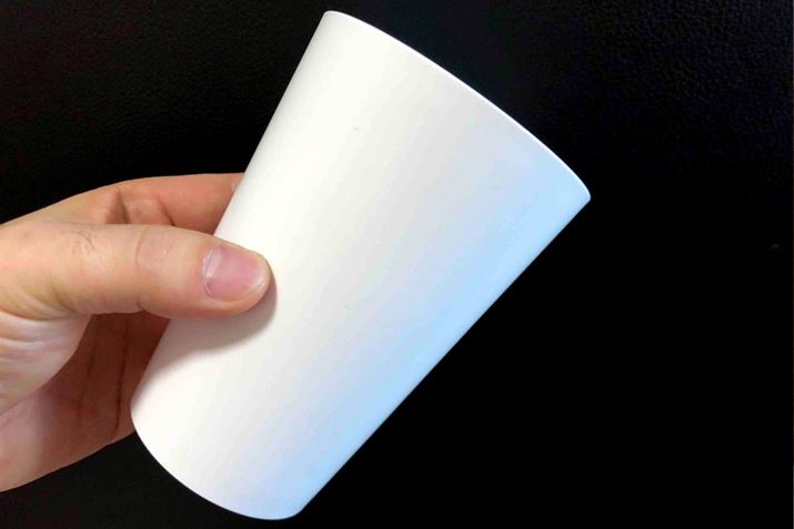 ɏGȂ̂̎[pJbvB͎12.6cmAa9.2cm