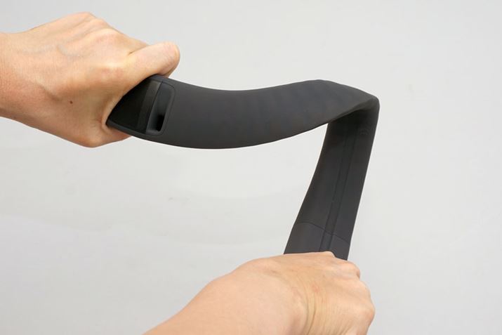 Rɖ{̂̌`ς郆j[NȎdl