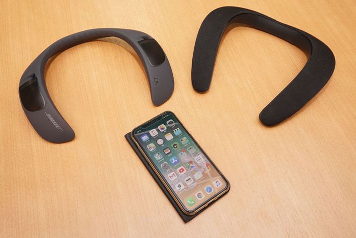 iPhoneƑgݍ킹BoseuSoundWear Companion speakervJBLuSOUNDGEARveXg