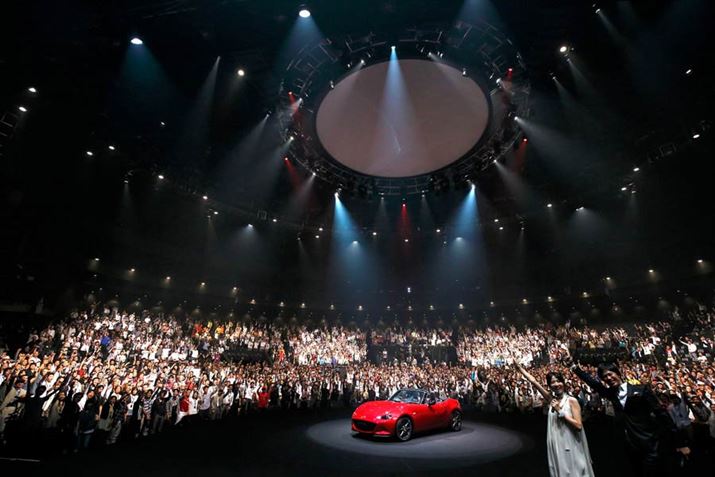 4ځu[hX^[vB摜͔\ɂĎBe