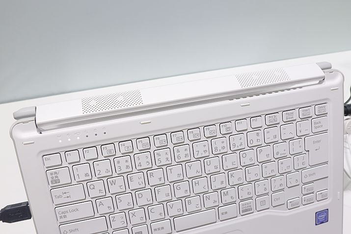 �q���W�����ɓ��ڂ���X�s�[�J�[�B�e���g�X�^�C���ŗ��p�����ꍇ���N���A�ȉ����œ���≹�y���y���߂�