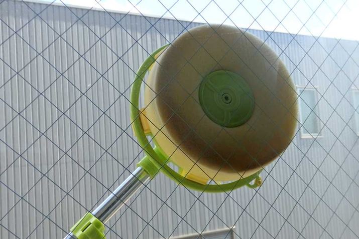 肪U^̂߁AgoȂĂ̊OɃwbh𖧐ڂ܂