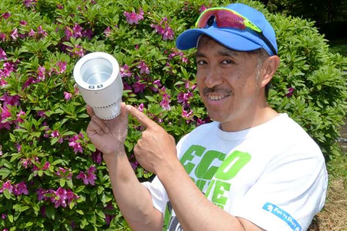 N}D̐l̋ՐɐGAJjJȊOρBF̓ubN܂